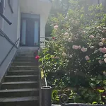 Terrace Green Hill House