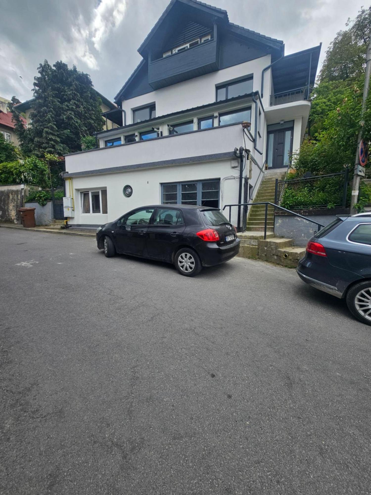 Terrace Hill House Appartamento Braşov